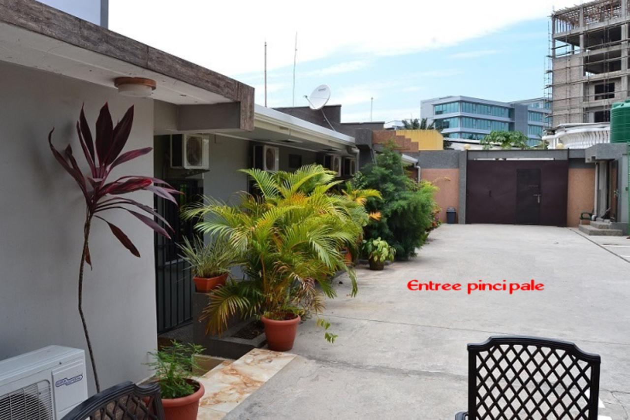 Green Lodge Kinshasa Exteriör bild